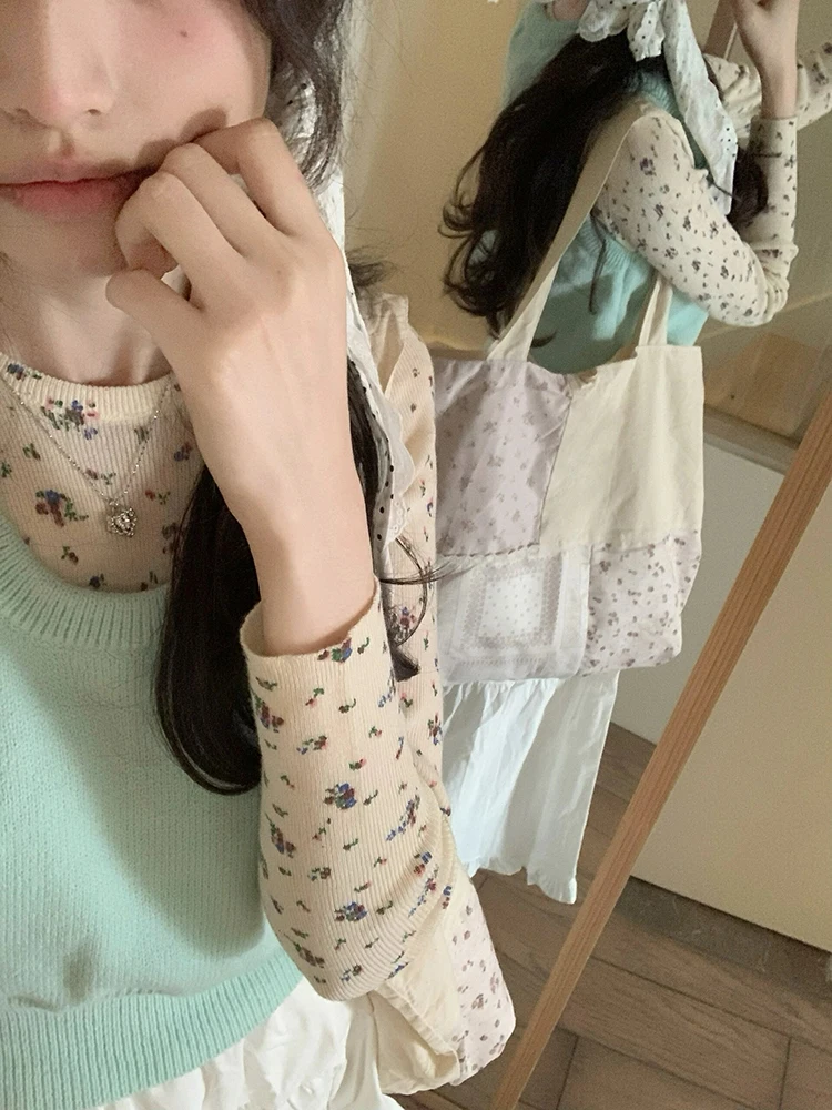 Vintage Casual Knitted Top Women Summer New Neck Sleeveless Slim Classic Vest Korean Fashion Basic Solid Buttons Cardigans