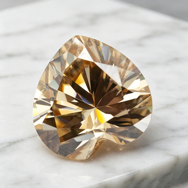 Moissanit-Stein Herzschliff Natürlicher Champagner-Edelstein für Schmuckherstellung, Besteht Diamanttester mit Zertifikat – Detail 3