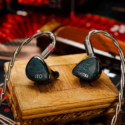 Imagen 2 del producto DUNU x KOTO ITO Auriculares intrauditivos 2DD + 2BA Controladores híbridos IEM con cable de enchufe intercambiable Q-Lock de cobre de un solo cristal de 4 núcleos