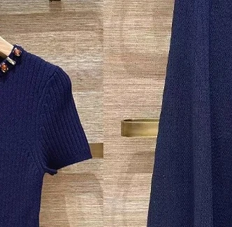 Elegant Women Knit Top Ruffle Hem Elastic Waist A-Line Skirt Set 2026 Early Autumn Imitation Diamond