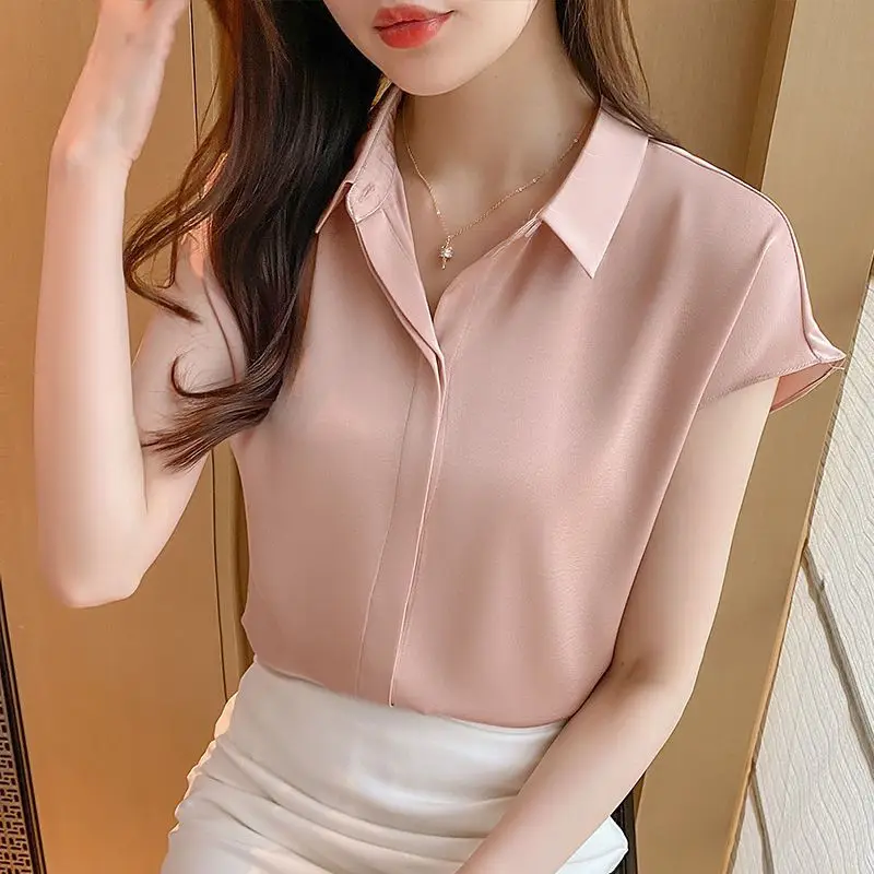 

2024 Summer New Short sleeved Two tone Professional Shirt Temperament Commuter Top Shirt Versatile Women's Thin Style