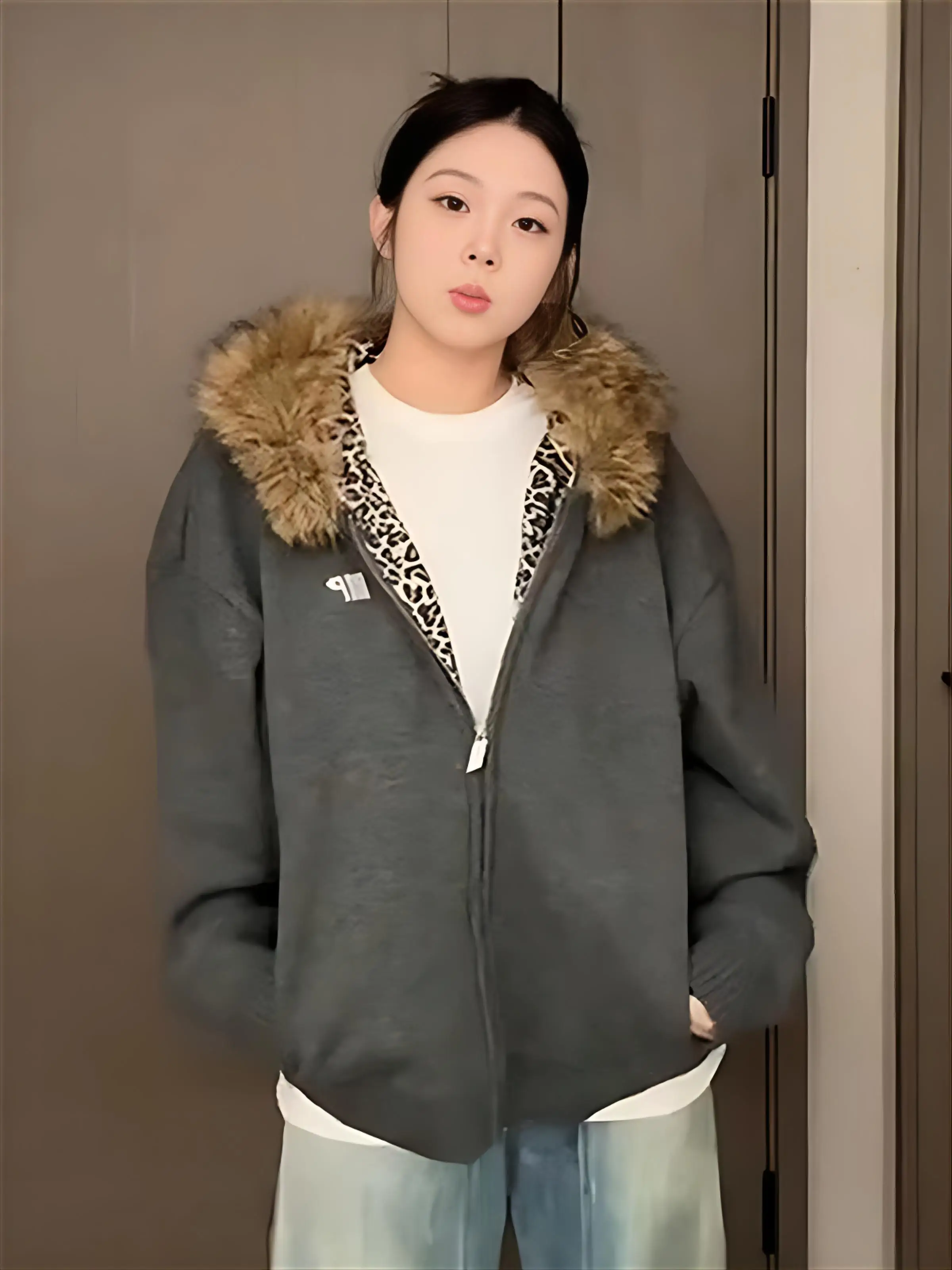 

Cardigans Long Woman Sweaters Womens Summer Openwork Bling Puff Thin Loose Round-Neck Boat Sparkling Button-Up Crew Ruffle Pure