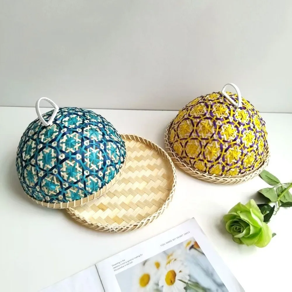 

Hand-woven Rattan Fruit Plate Insect Proof Cover Design Bread Basket Round Shape Basket Style Dining Table Cover