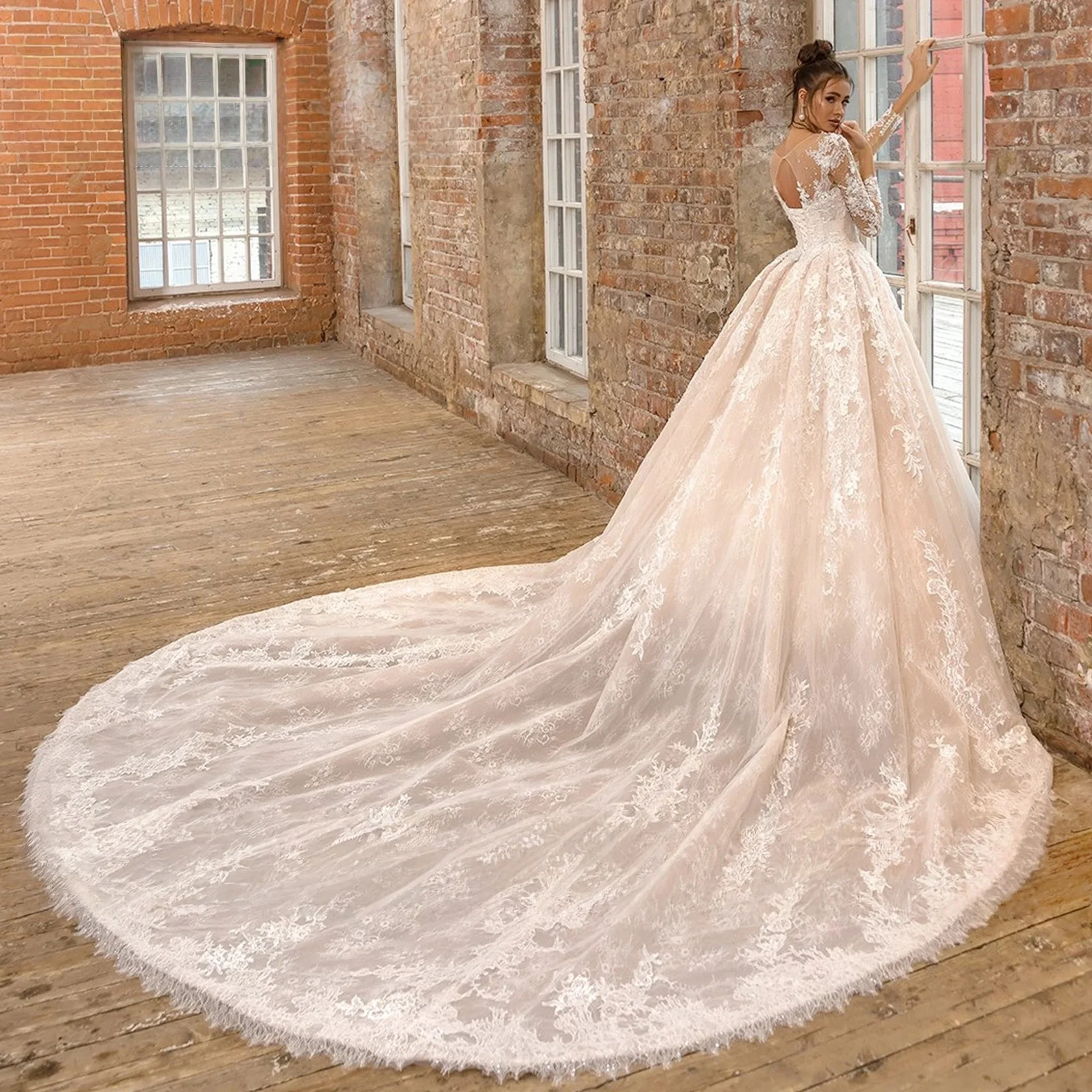 Lace Wedding Dresses Ball Gown Long Sleeves Muslim Dubai Saudi Arabia Israel Bridal Gowns Vestido De Novia Customized