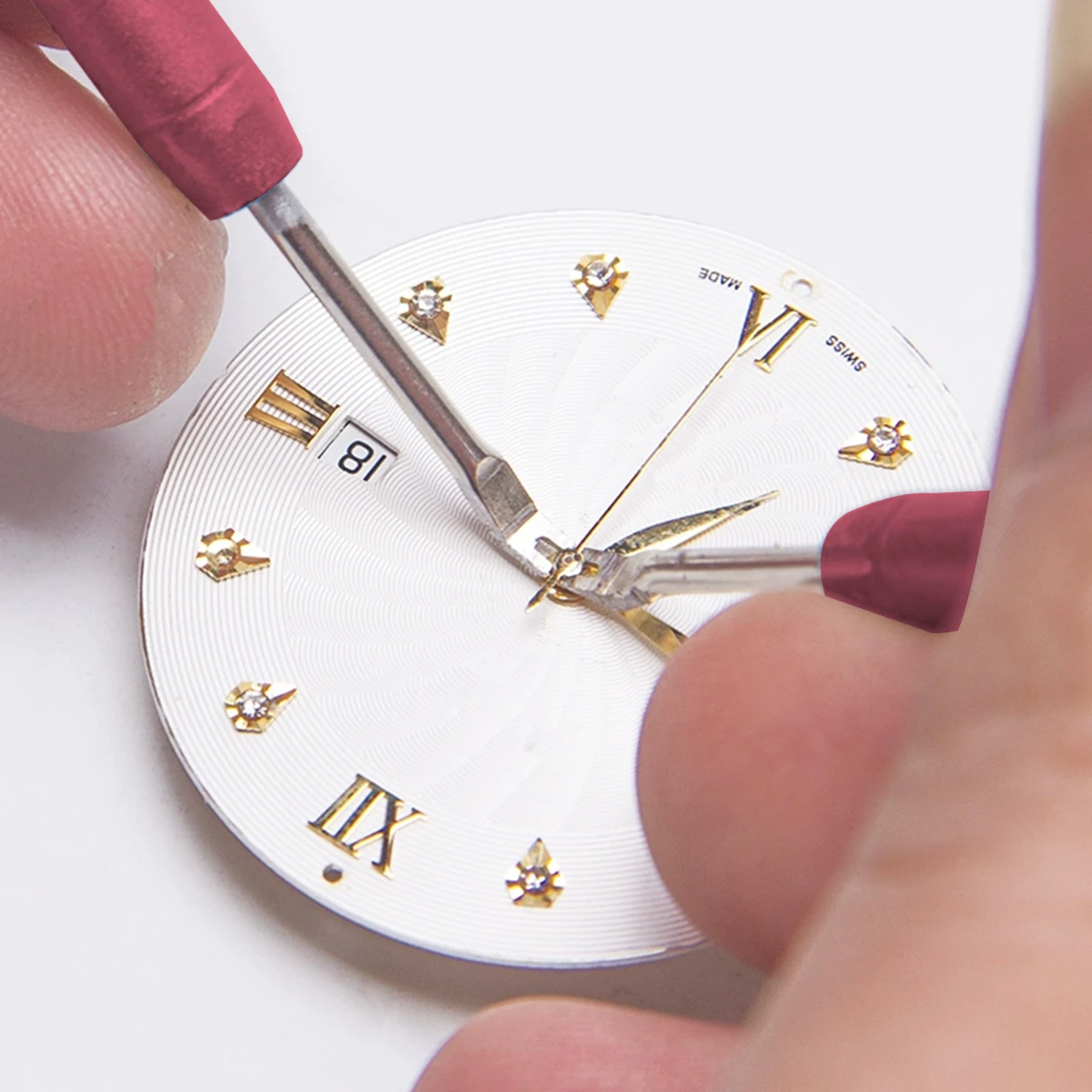 Leva delle lancette dell'orologio Sollevamento dell'ago dell'orologio Rimozione dell'accessorio per la riparazione dell'orologio (rosso + blu) Leva dell'ago dell'orologio per la riparazione di strumenti in lega