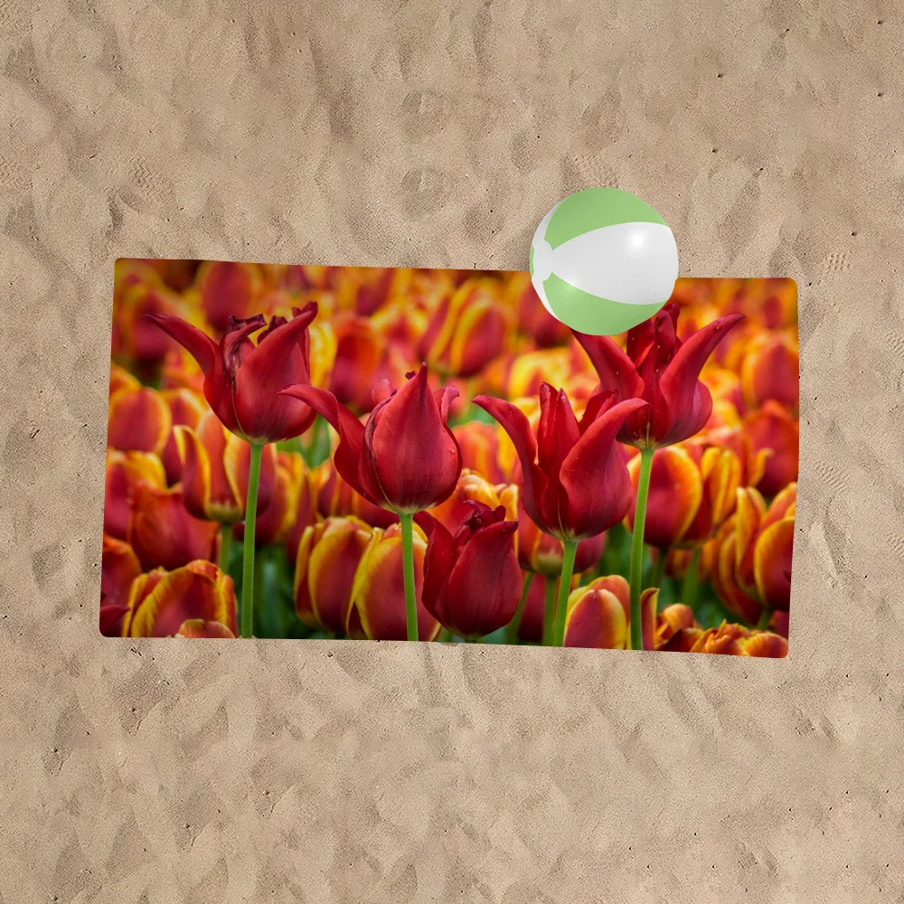 

Tulip Flower Microfiber Printed Beach Towel Mountain Climbing Yoga Beach Swimming Running Absorbent Soft Towel