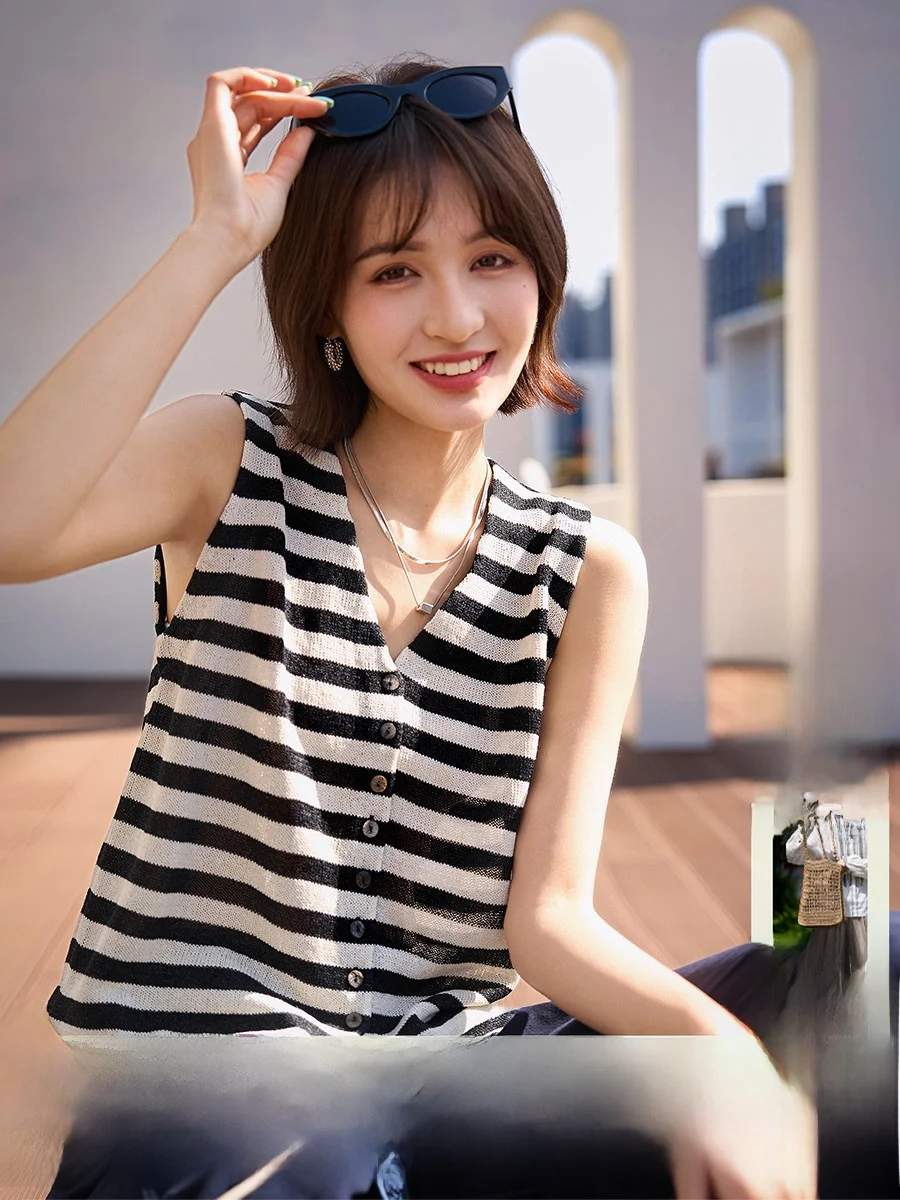 

Spring Summer Knitted Vest Striped Color V-ne Single Button Layering Faion Focus Loose Feeling Cotton Blend Women's...