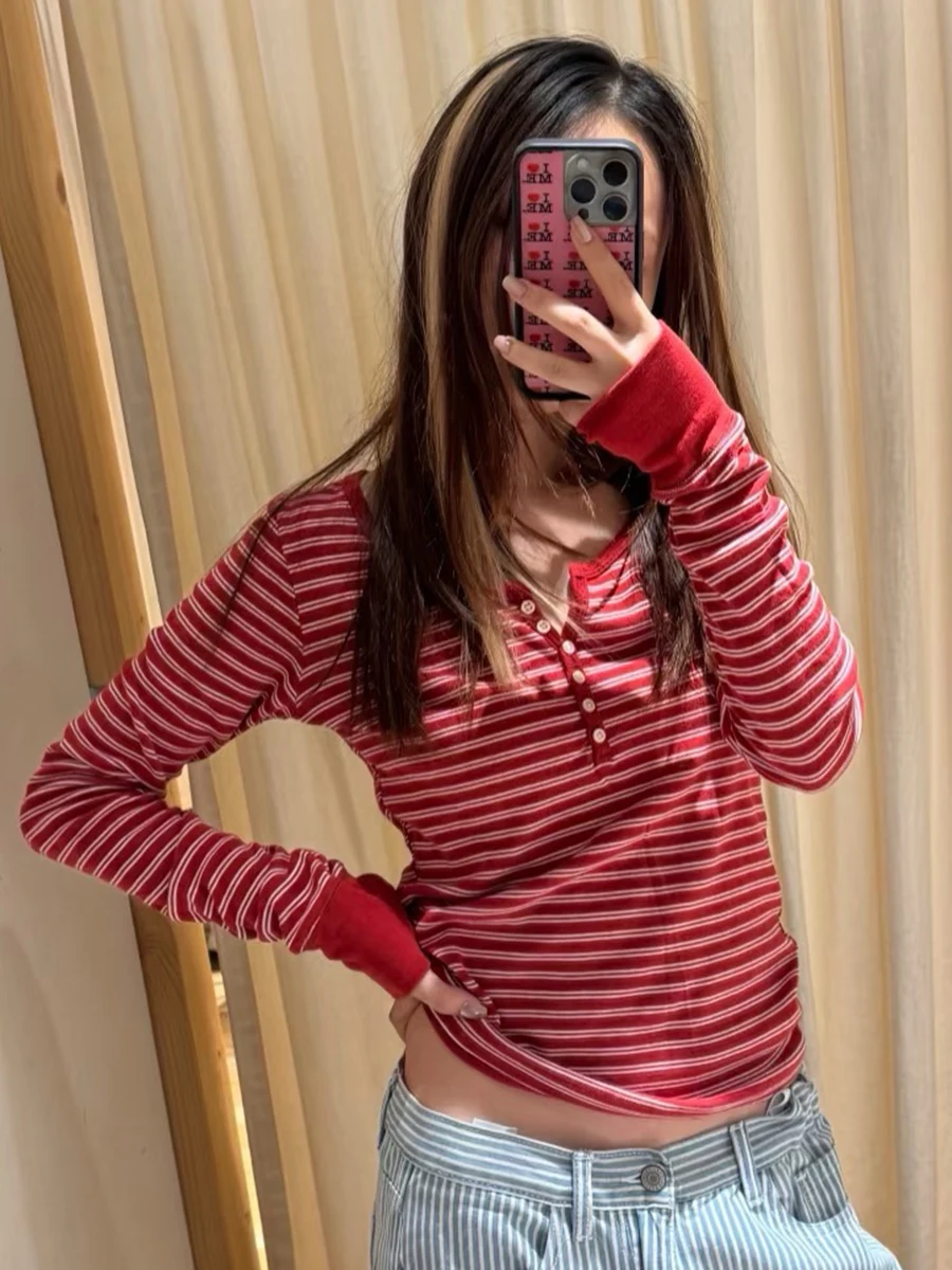 Striped Contrast Long Sleeve T-shirt Women Buttons Scoop Neck Slim Cotton Tee Shirt Vintage Chic Preppy Style Tops Tees Y2k New