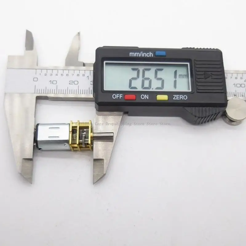 Versatile 12v 100 giri / min Miniature Motor per progetti ingegneristici a bassa velocità