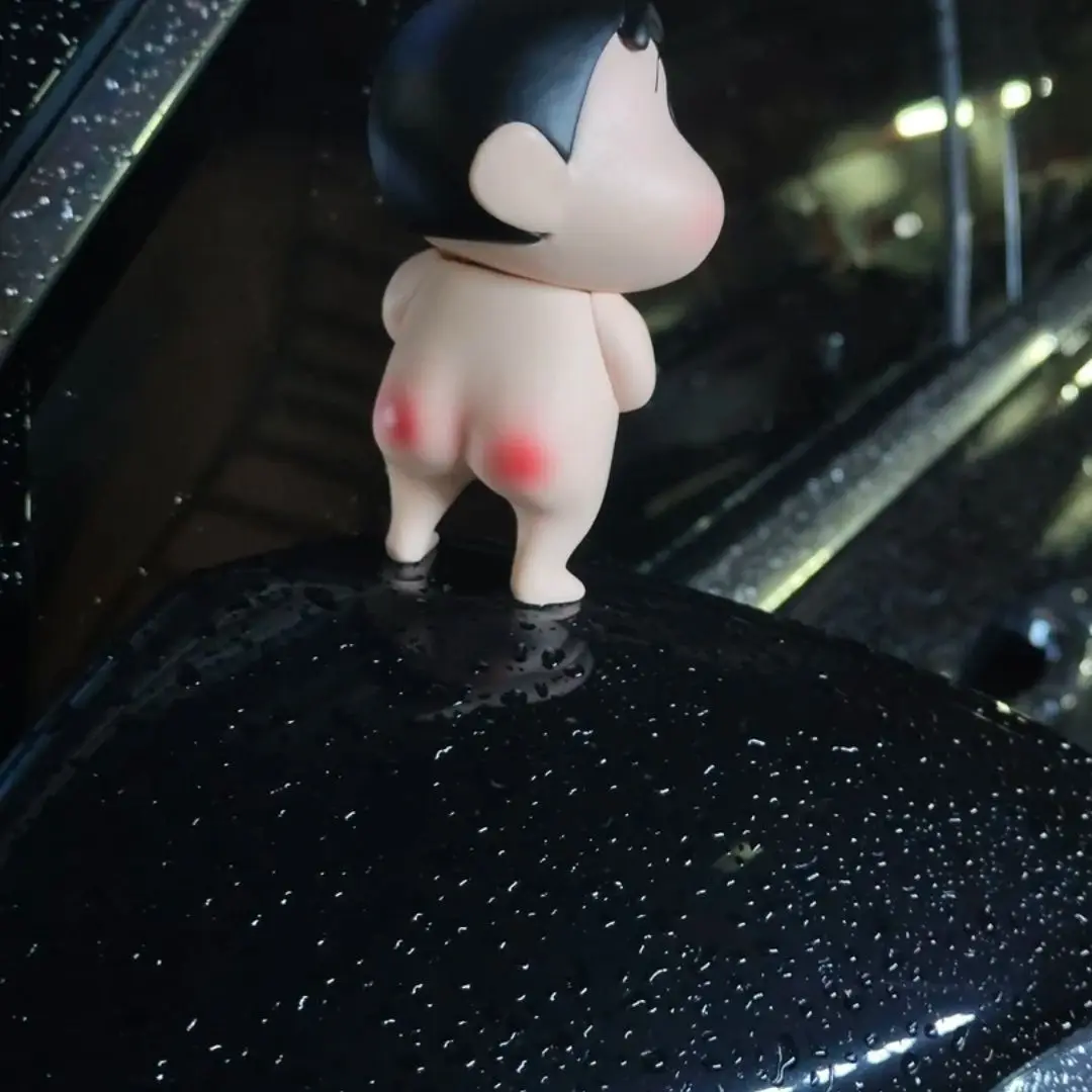 Figur Aksi Anime Crayon Shin-Chan GK Teman Mandi Patung Shinnosuke Dekorasi Mobil Model Boneka Mainan Anak-anak Hadiah Penggemar