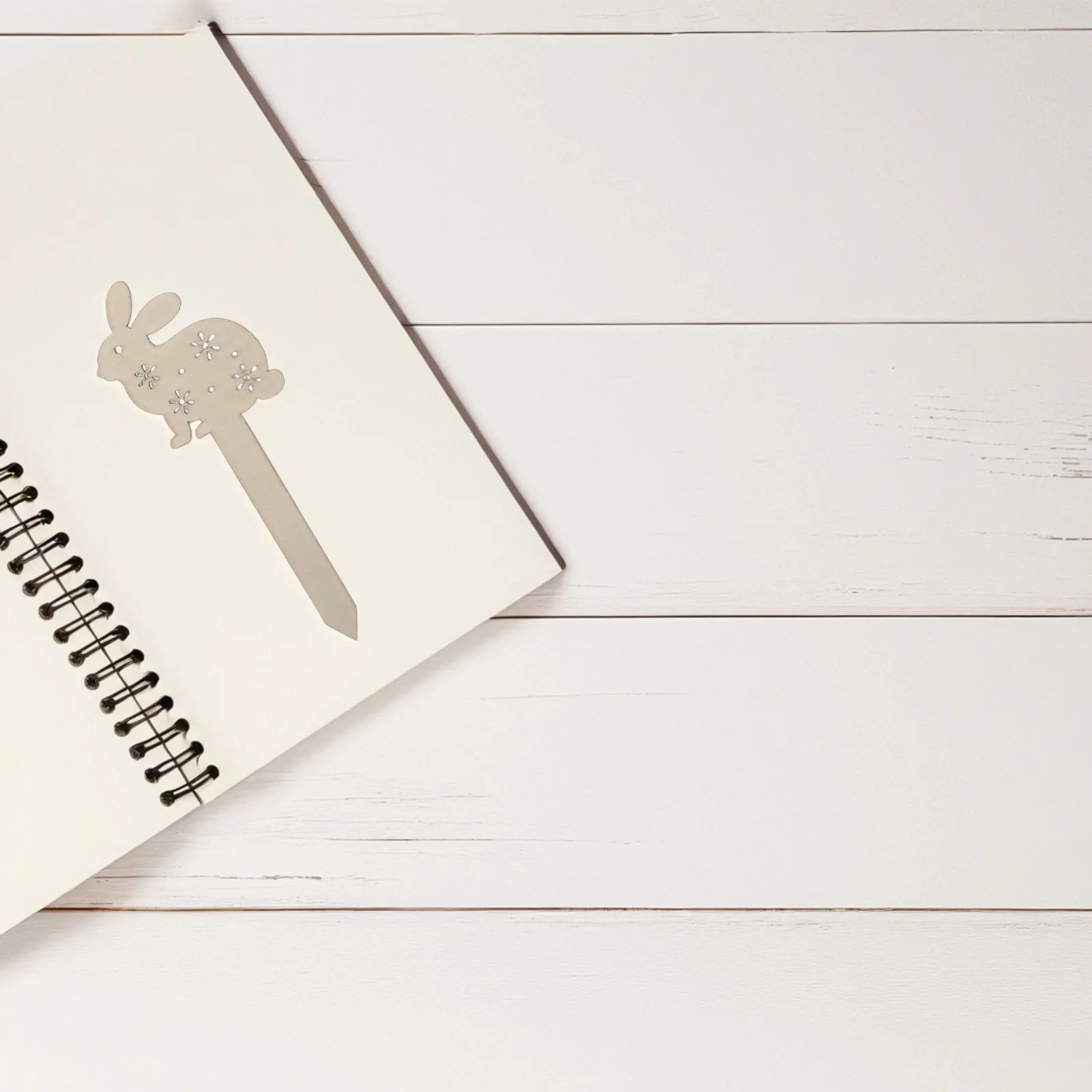 20Pcs Blank Wooden Easter Rabbit Bookmarks Unfinished DIY Craft Kit Decorative Bunny Markers for Readers Home Office Decor Bulk