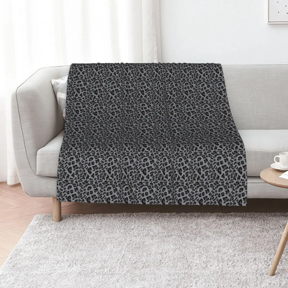 

Grey and Black Leopard Print Throw Blanket Tourist Decoratives Blankets For Sofas christmas decoration Blankets