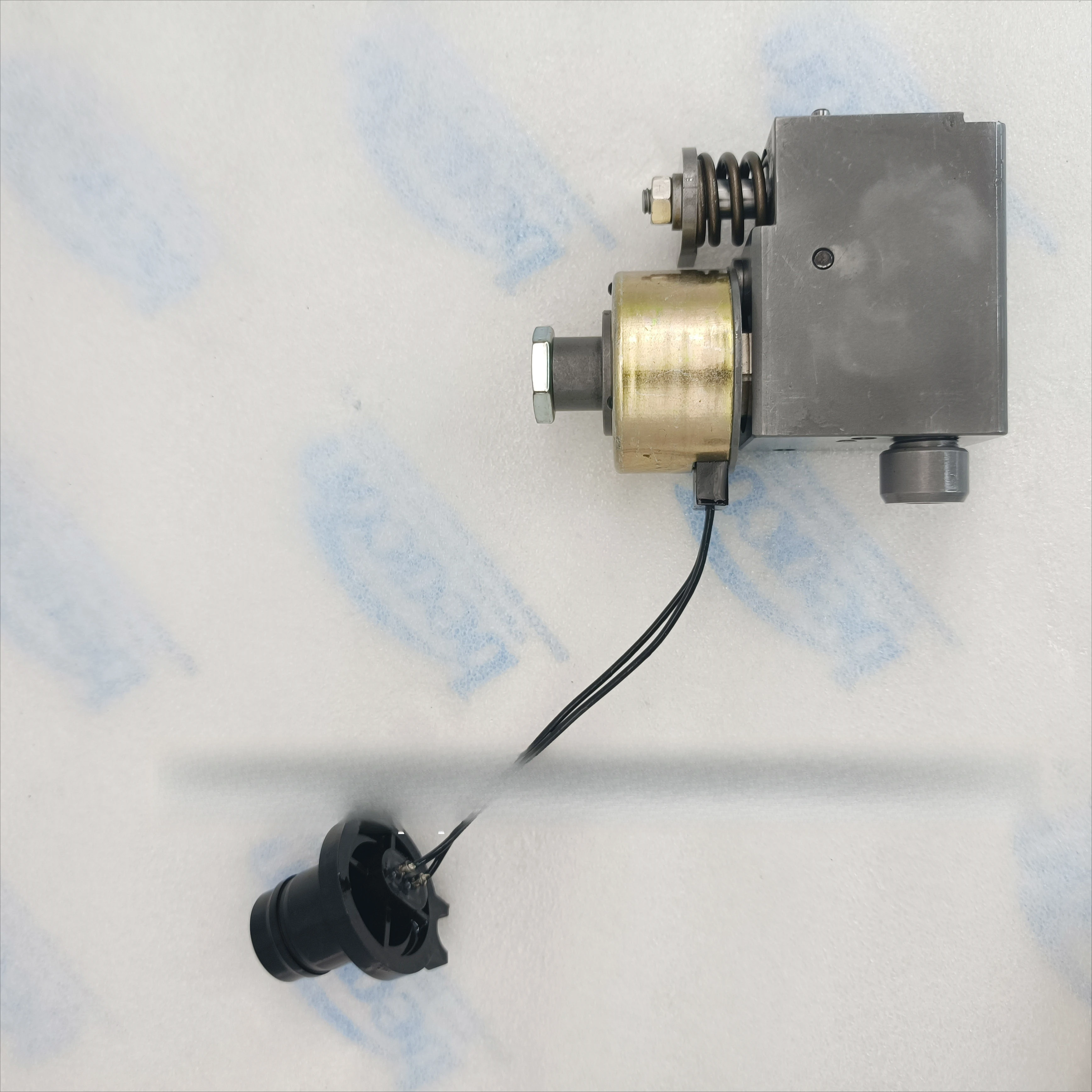 G15-75 CA T  HEUI C7 C9 pump actuator