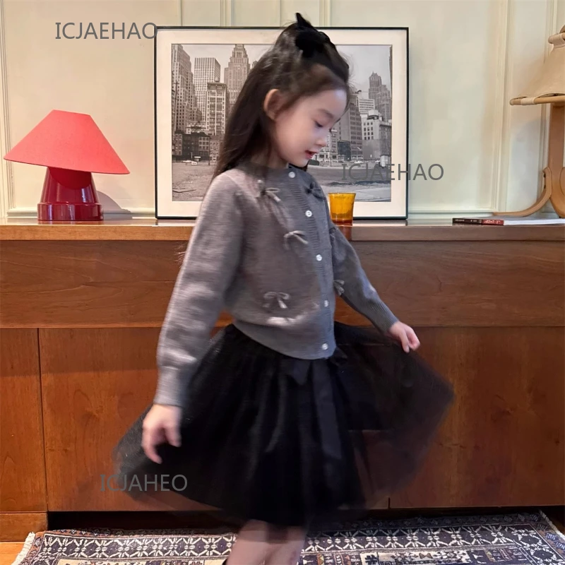 

Одежда для девочек-подростков, детский серый детский винтажный милый весенне-осенний наряд, верхняя одежда, кардиган с 3D бантом, черная юбка, одинаковый комплект