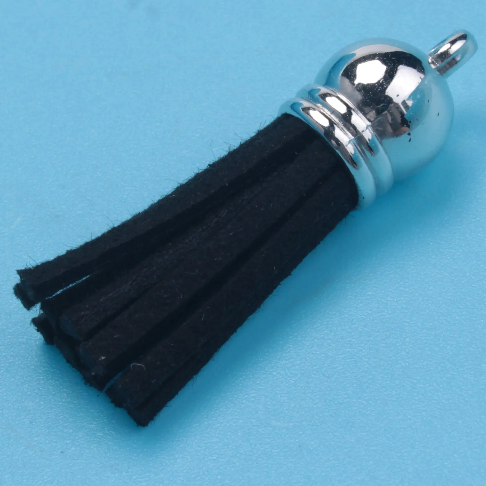 100Pcs Keychain Tassels Faux Suede Leather Tassel Pendants Keychain Decoration For DIY Crafts Making Supplies Eco-Friendly