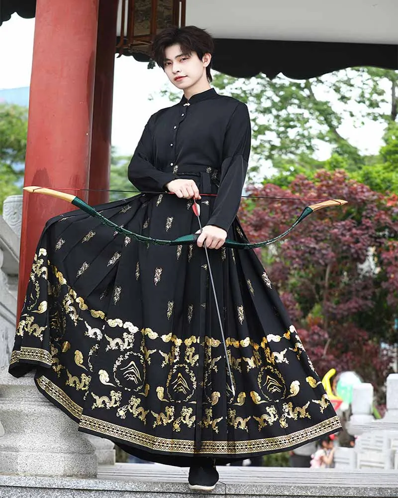 

Large Size 4XL Hanfu Horse Face Skirt Men Chinese Hanfu Black Pleats Skirt With Black Long Sleeve Shirt For Men Plus Size 3XL