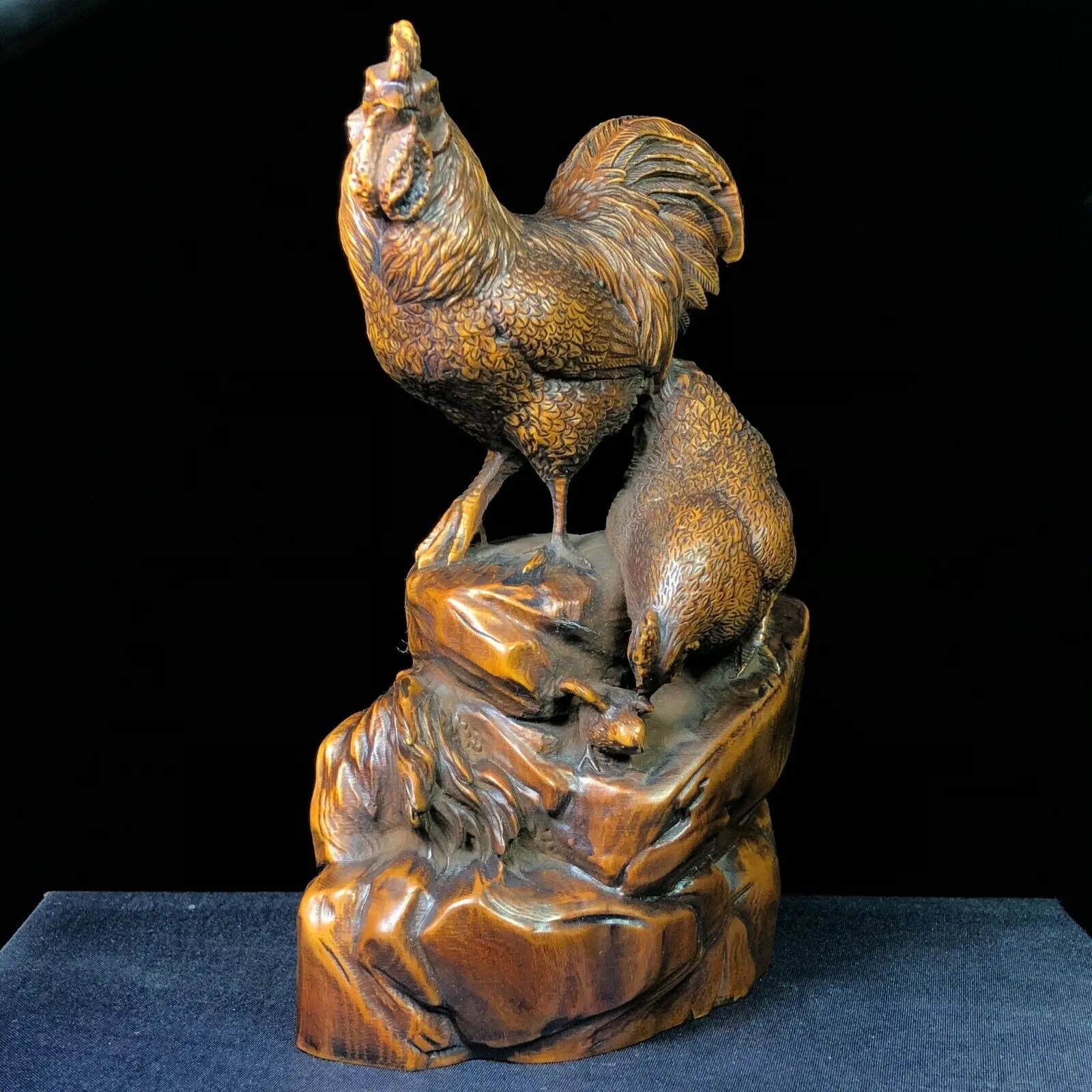 Chinese Old Boxwood Collectible Rooster & Hen Vintage Ornament Statue