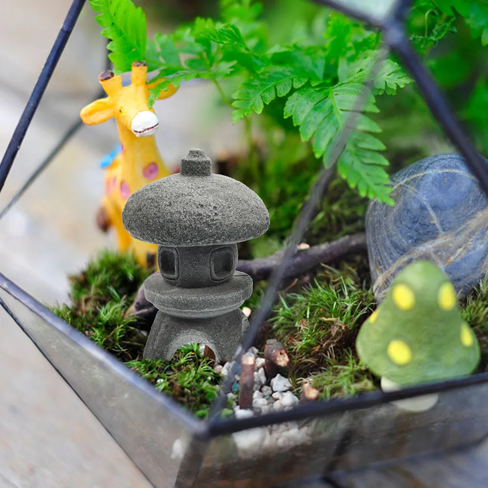 2Pcs Tower Pagoda Garden Stone Lantern Japanese Style Miniature Zen Garden Decor for Bonsai Landscape Aquarium Pavilion