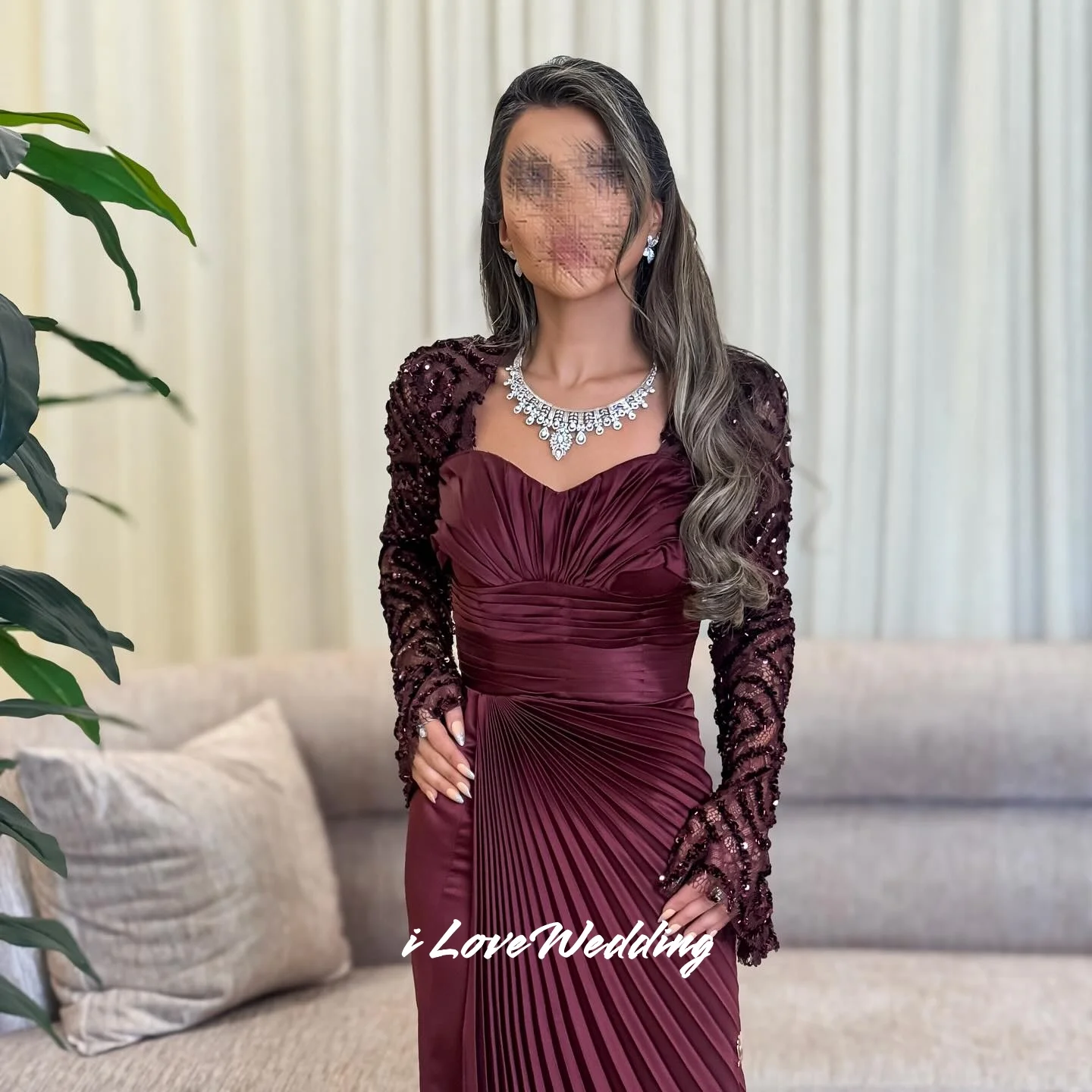 Robes de soirée chérie bordeaux 2025 dentelle perlée à manches longues sirène longueur au sol robes de soirée de mariage plissées personnalisées