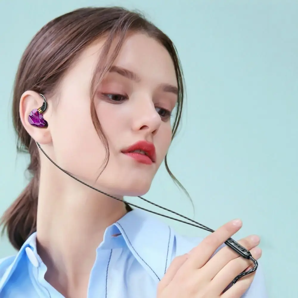 

Earbuds Heavy Bass Wired Headphones Wired Silica Gel In Ear Headphone Mic Stereo With Subwoofer Mobile Earphone Birthday Gift