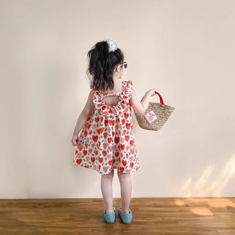 

2025 летняя милая жилетка с вырезом сзади для девочек, юбка с летающими рукавами и цветочным принтом Love