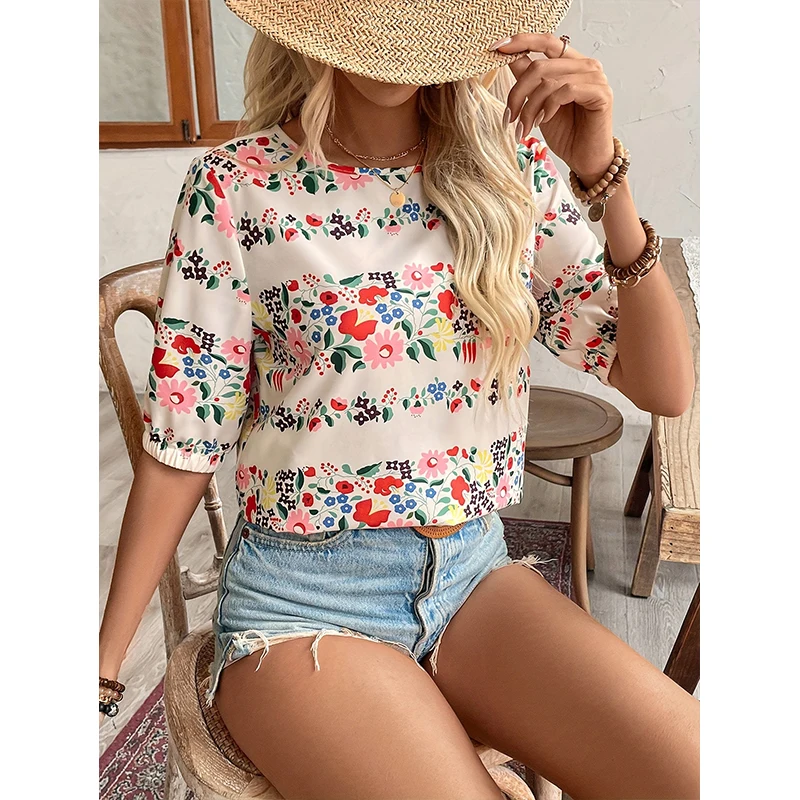 Spring and summer new fashion printed women\'s short sleeve flower shirt no rules design women\'s loose casual shirt sweet wind ro