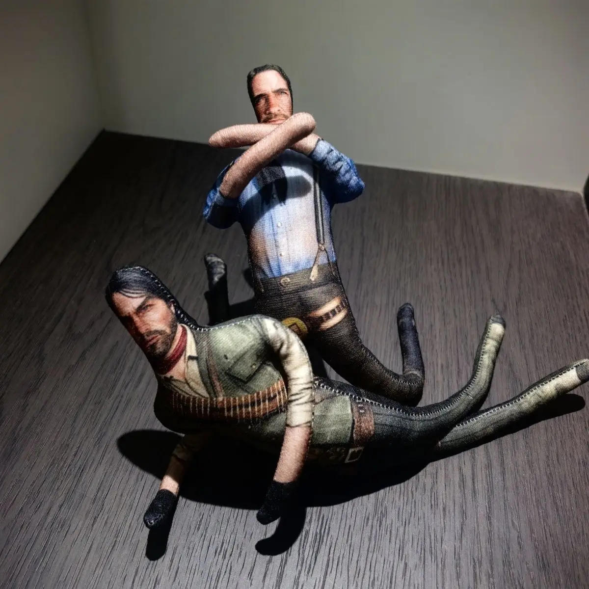 25cm Arthur Morgan & John Marston Poseable Doll, Red Dead Redemption 2 Abstract Collectible Plush Toy Merchandise