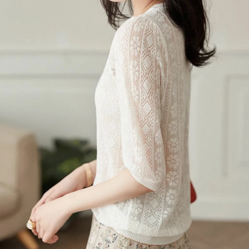 2023 Summer Thin Hollow Out Knitted T Shirt Women White Tops Female O Neck Casual Tshirts Woman Short Sleeve Loose Pink Tees