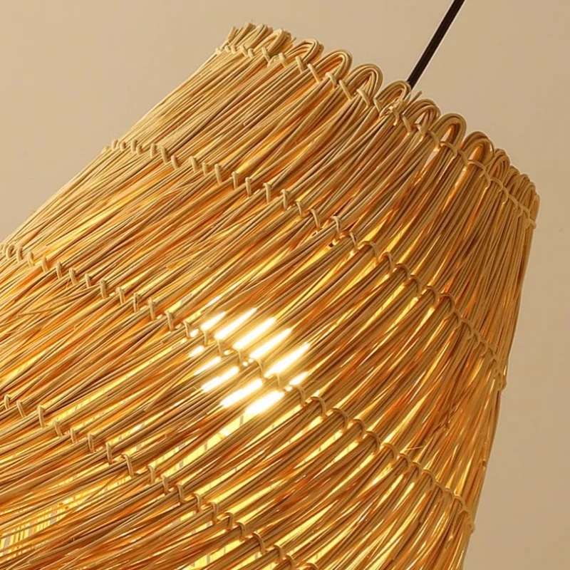 Creative Rattan Chandelier Hand Woven Circular Straw Hat Personalized Countryside Restaurant Bamboo Woven Light