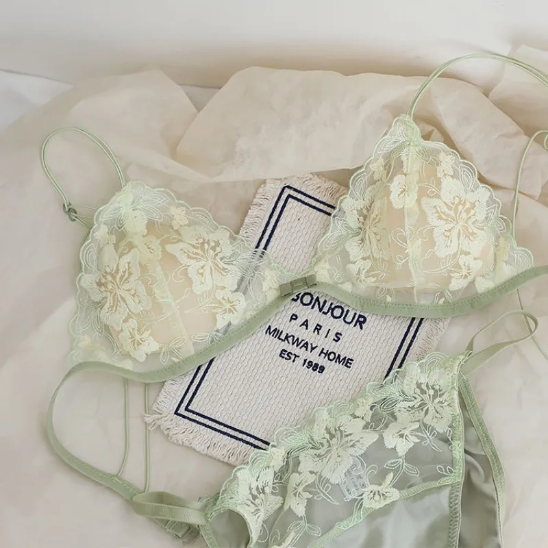 Ultradünnes Bralette für Damen mit kleiner Brust, französischer Spitzenstickerei, kabelloser Komfort, sexy Rücken, Schönheit, Alltags-BH-Set BANERDANNI
