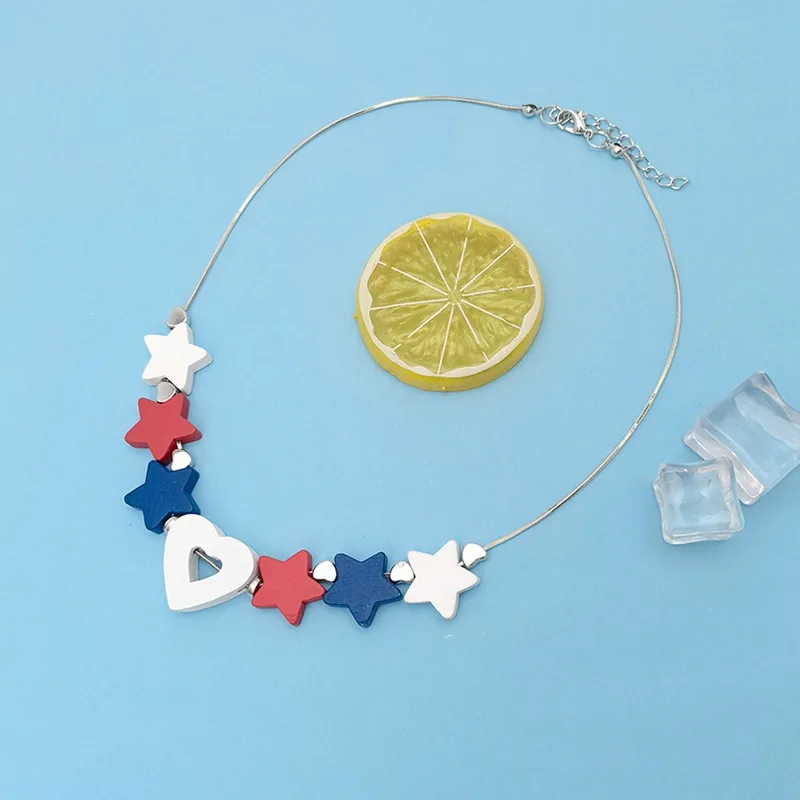 Wooden five-pointed star heart pendant necklace Women's Independence Day wear Cross-border new jewelry wholesale