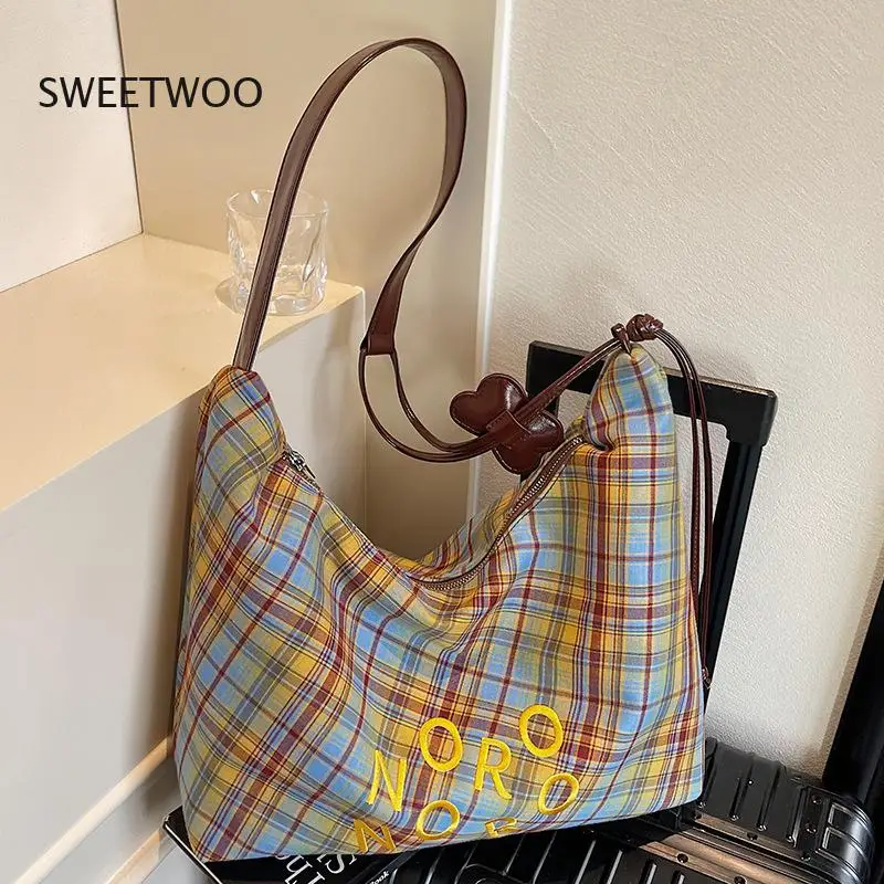 2026 Plaid Printed Hobo Bag Large Capacity Shoulder Bag for Students and Office Use