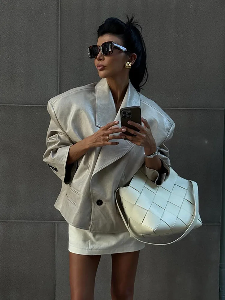 

Shoulder Pad Leather Jackets Women Casual Lapel Long Sleeve Button Solid Coats 2025 Autumn Winter Chic Urban Lady Streetwears