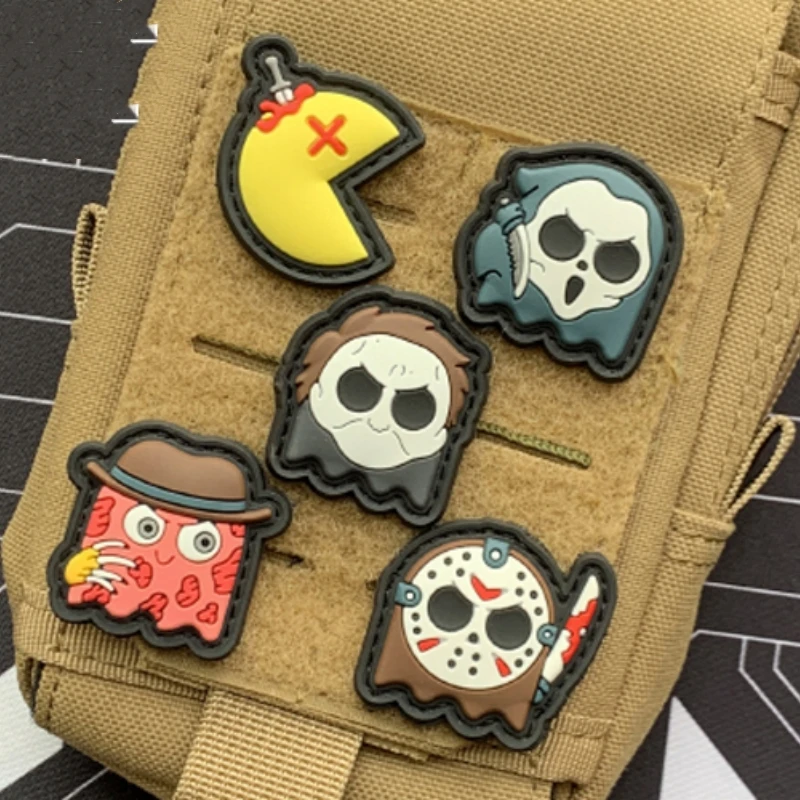 5PCS 3.5cm Eating Bean Series PVC Patches Mini Hook Patch Cute Nostalgic Pixel Tactical Armband Morality Badge Backpack Stickers