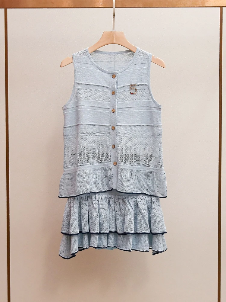 High End Women's Summer New Style Stylish Design Knitted Vest Half Skirt Set