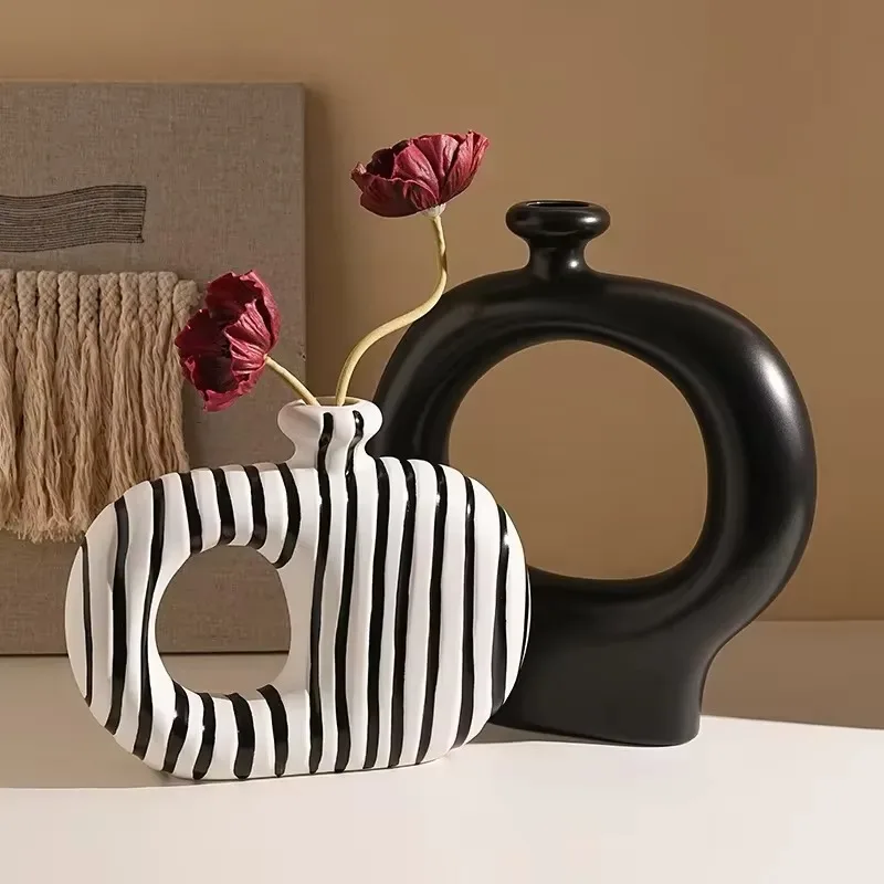 Modern Black White Striped Ceramic Vase Set Nordic Hollow Decorative Vase Home Decor Custom Packaging Design Dropshipping OEM