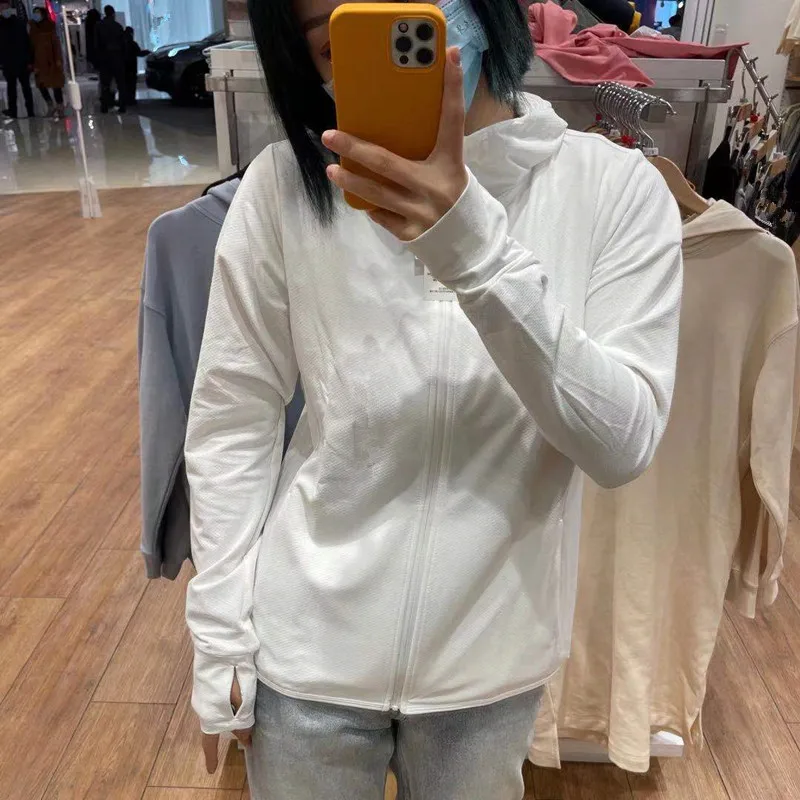 Women's Summer New Lightweight Breathable UV Protection Me Zipper Hooded Sun Protection Clothing Straight Cut Long Sve Coat
