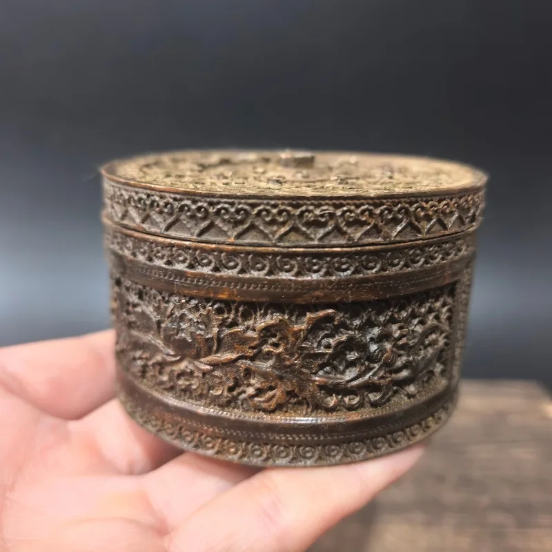 Chinese Retro Carved Metal Jewelry Box Vintage Relief Storage Casket Desktop Ornament Home Decor Collectible Craft Gift