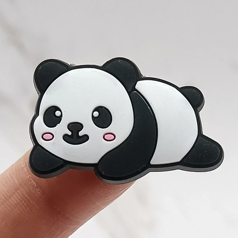 PVC Sapato Encantos para Designer Sandálias, Tamancos Pin Buckle, Panda Dos Desenhos Animados e Forma Unicórnio, Bonito Honey Bee, Decorações Superiores, Acessórios