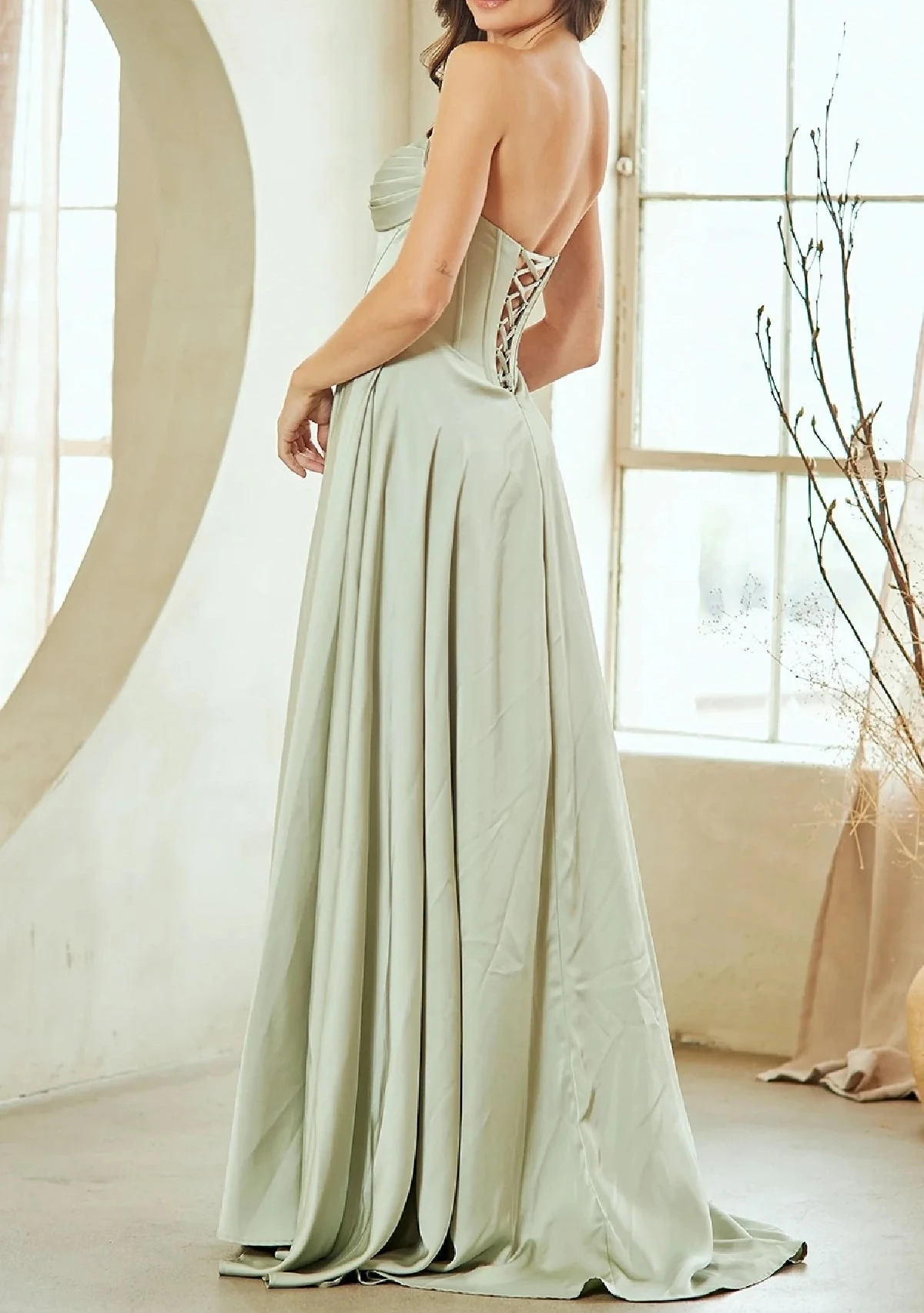 Customized Elegant Green Strapless Sweetheart Neck Satin A-Line Floor-length Prom Dress 2026 New Women Formal Evening Dresses