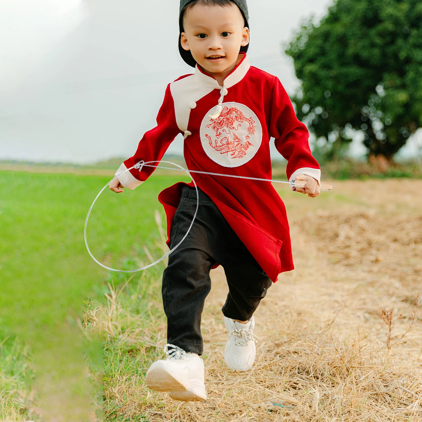1 Set Chinese Rolling Iron Ring For Teens Hand-Eye Coordination Training Outdoor Game Exercise Hoop Vintage Pushing Ring