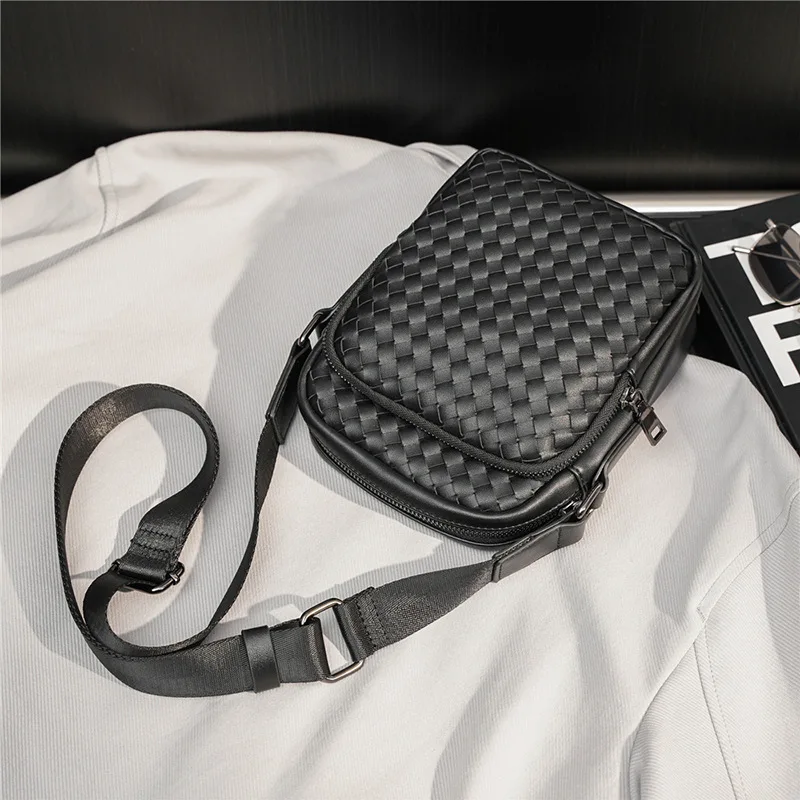 Woven Men Crossbody Bags Fashion Male Shoulder Bags Leather Man Phone Bag Men Side Bags