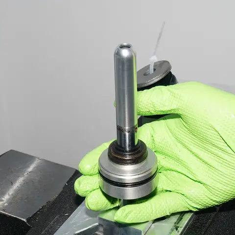 12 14 16 18 मिमी रियर सस्पेंशन शाफ्ट होल्डिंग टूल शॉक KTM EXC EXCF यामाहा YZF होंडा सुजुकी कावसाकी डुकाटी बीएमडब्ल्यू हुस्कवर्ना के लिए 10 best sales डुकाटी उपकरण - №4