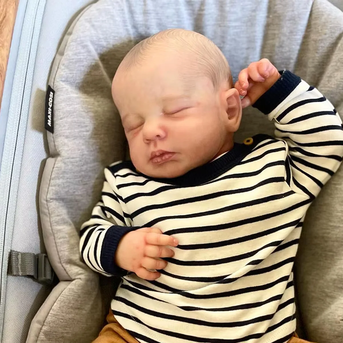 ジョイオラ 50CM 新生児ベビー人形 3D肌リアルファッションリボーンドール ソフトタッチ高品質手描き人形 誕生日プレゼント