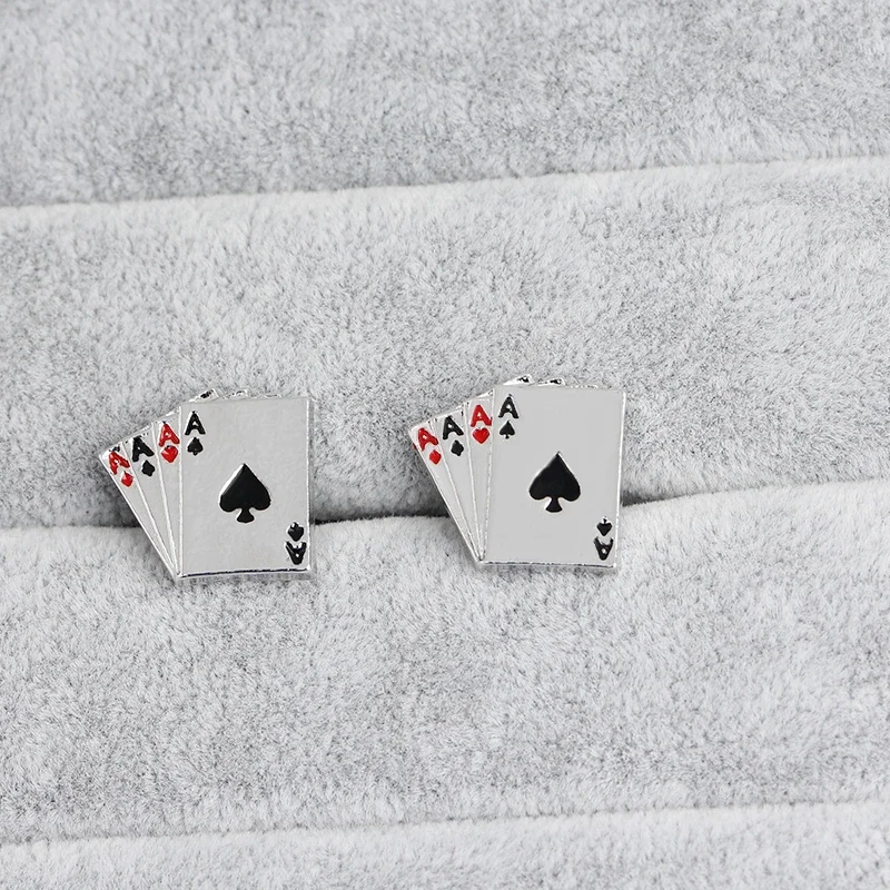 Men's Silver Color 4A Poker Playing Cards Cufflinks for Brands Spade A Cuff Links Clothing Accessories Cufflinks for Men Luxury