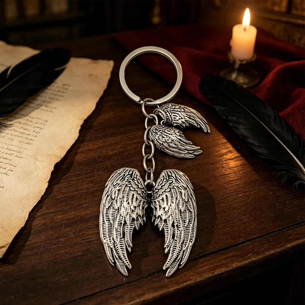 Vintage Angel Wings Metal Keychain, Distressed Wing Pendant, Unique Dark Style Backpack Decoration, Creative Gift
