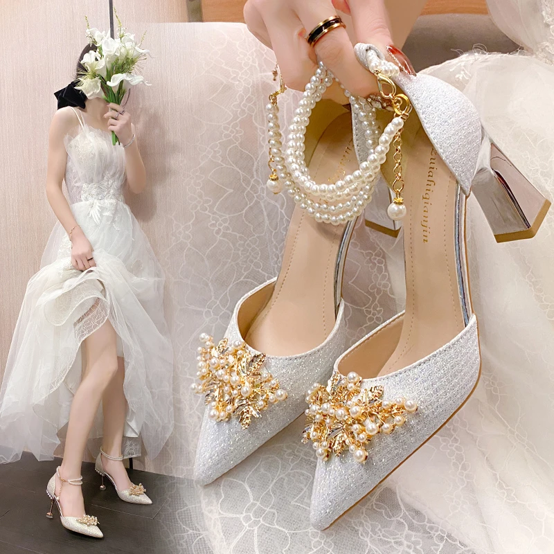 Fashion Pearl Wedding Shoes for Bride Pointed Toe Ankle Strap Thin Heels Pumps Women Luxury Crystal High Heeled Bridal Shoes