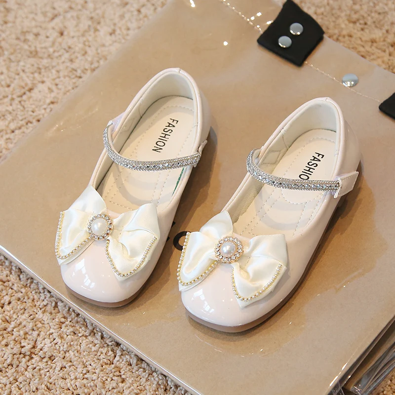 Toddler Girls Princess Leather Shoes with Cute Bow 2026 New Spring Kids Ballet Flats Soft Sole Classic Chic School Dance Shoes