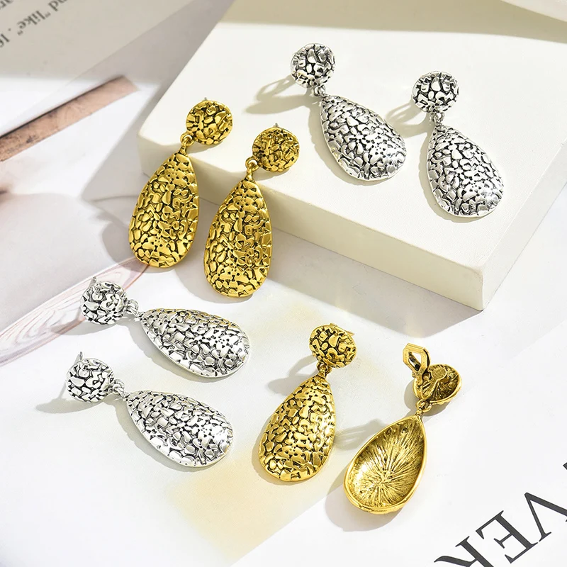 2024 Statement Vintage Long Teardrop Ear Clips Unique Texture Antique gold for Women Trendy Dangle pierced Earring party jewelry