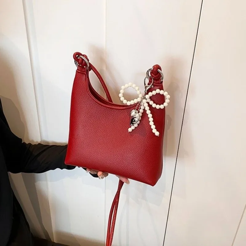 

Valentine's Day Pu Zipper Red Bag for Women 2025 New Trendy Small Square Bag Premium Versatile Single Shoulder Crossbody Bag Sac